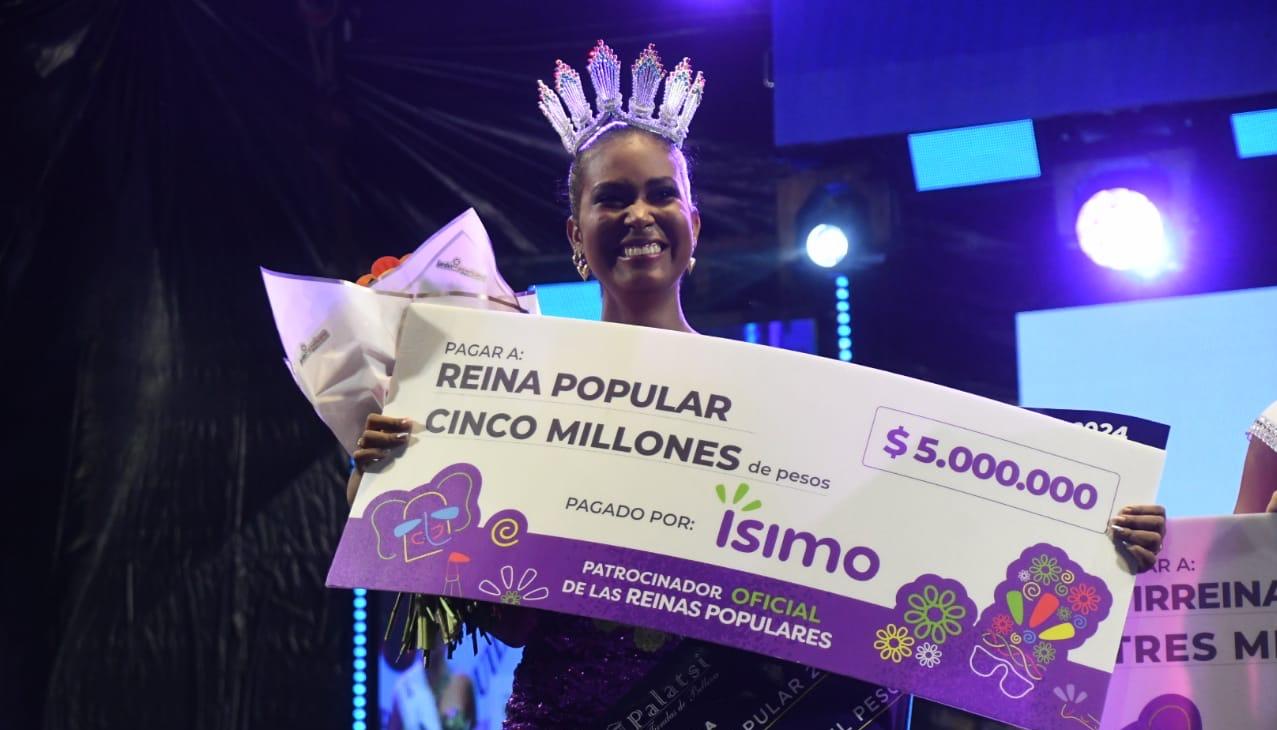 Hania Orozco fue la ganadora del Reinado Popular.