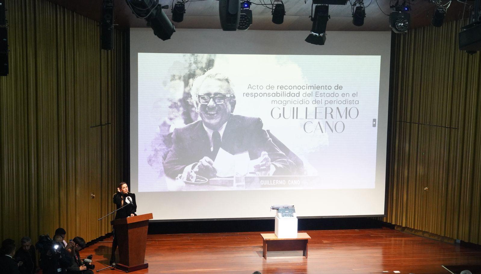 El homenaje a Guillermo Cano tuvo lugar el día que se conmemora el Día del Periodista.
