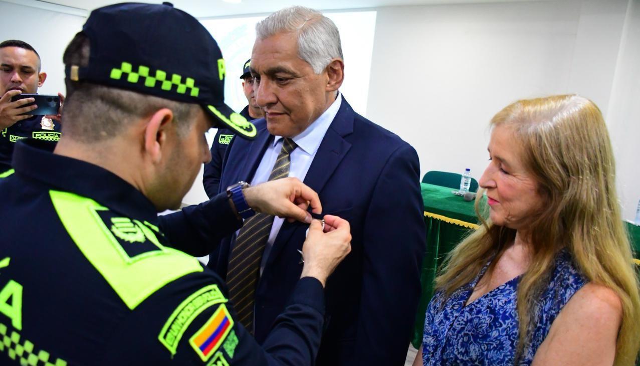 Iván Reátiga, Gerente general de la Clínica Campbell