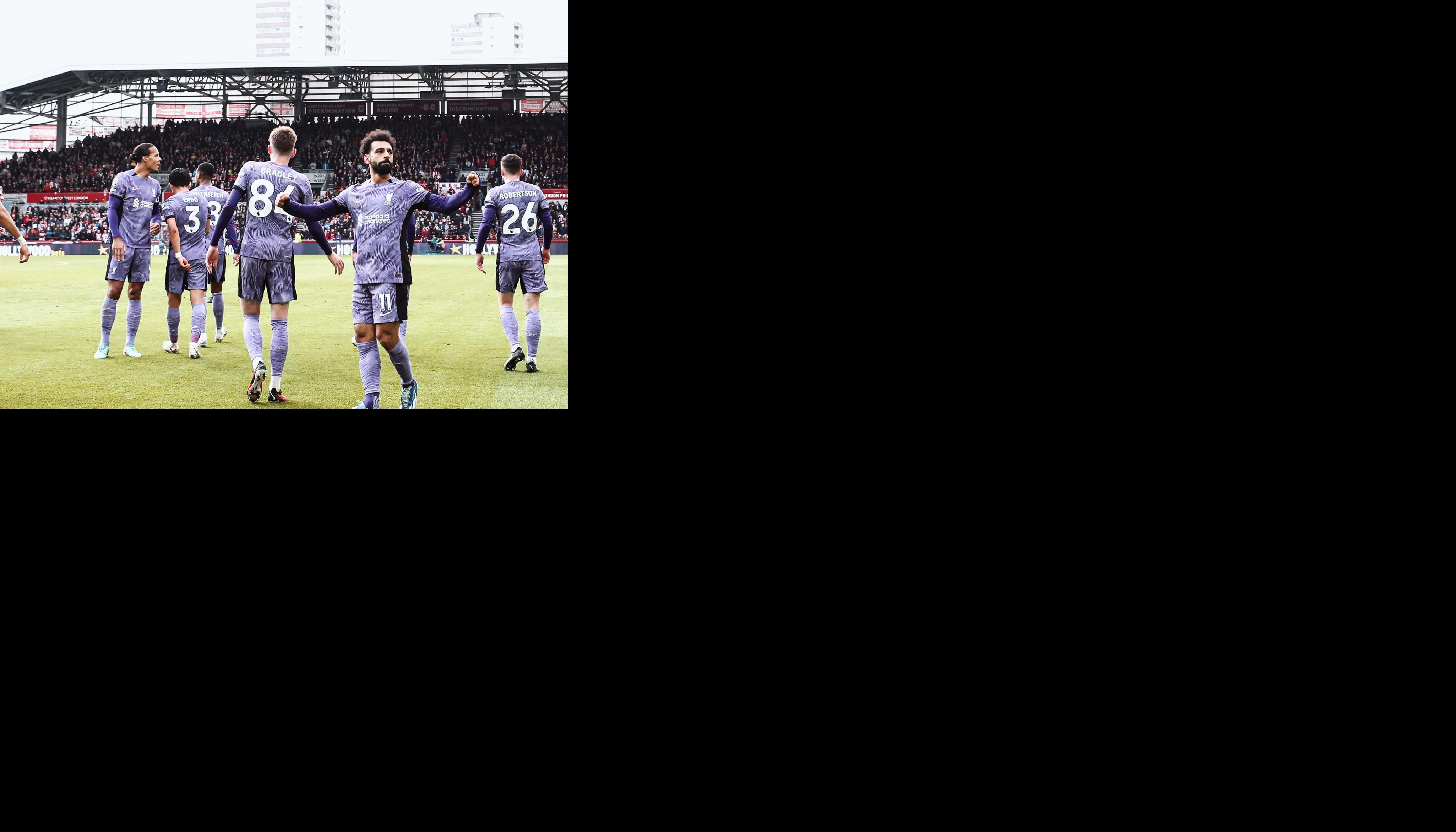 Mohamed Salah hizo uno de los goles.