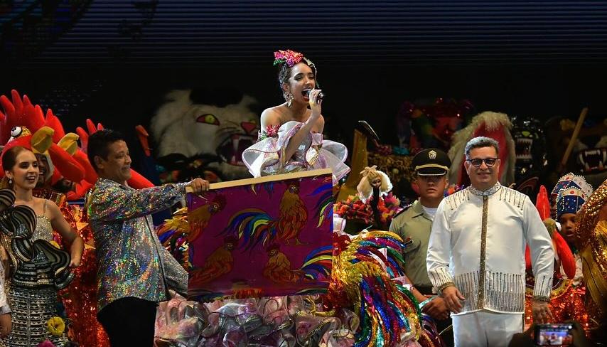 Melisa Cure Villa y Juventino Ojito, Reina y el Rey del Carnaval de Barranquilla 2024.