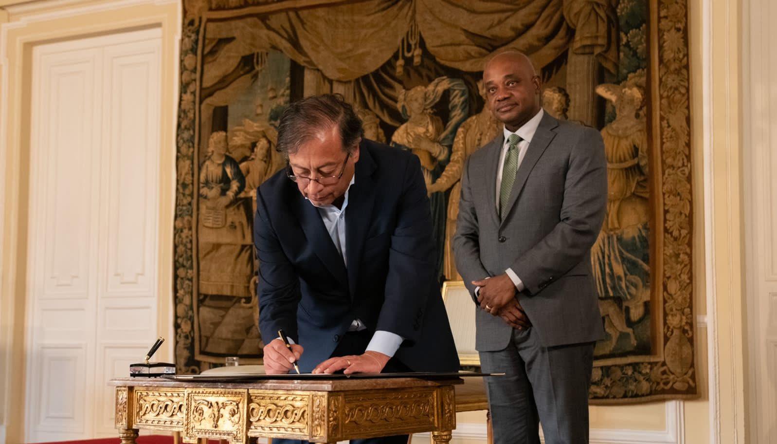 Gustavo Petro y Luis Gilberto Murillo.
