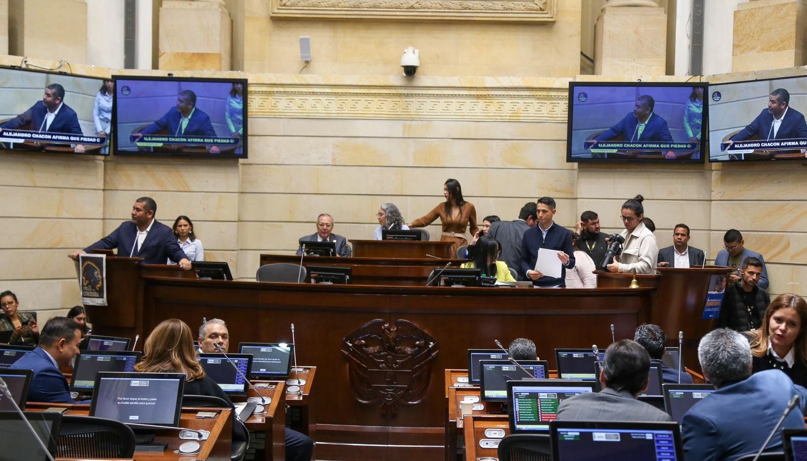 Senadores del Pacto Histórico promueven el proyecto.