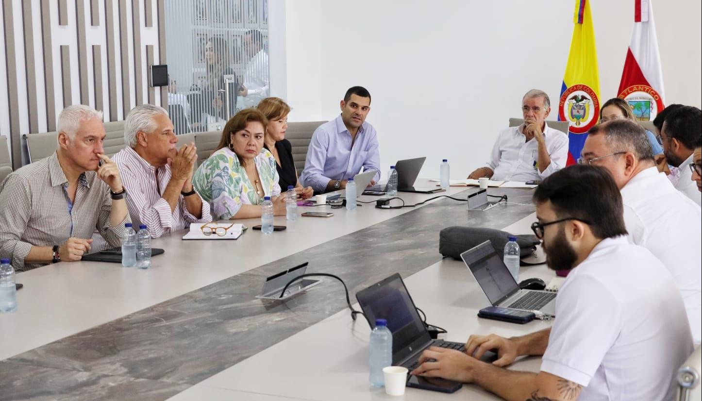 El gobernador Verano con representantes de Air-e y gremios productivos