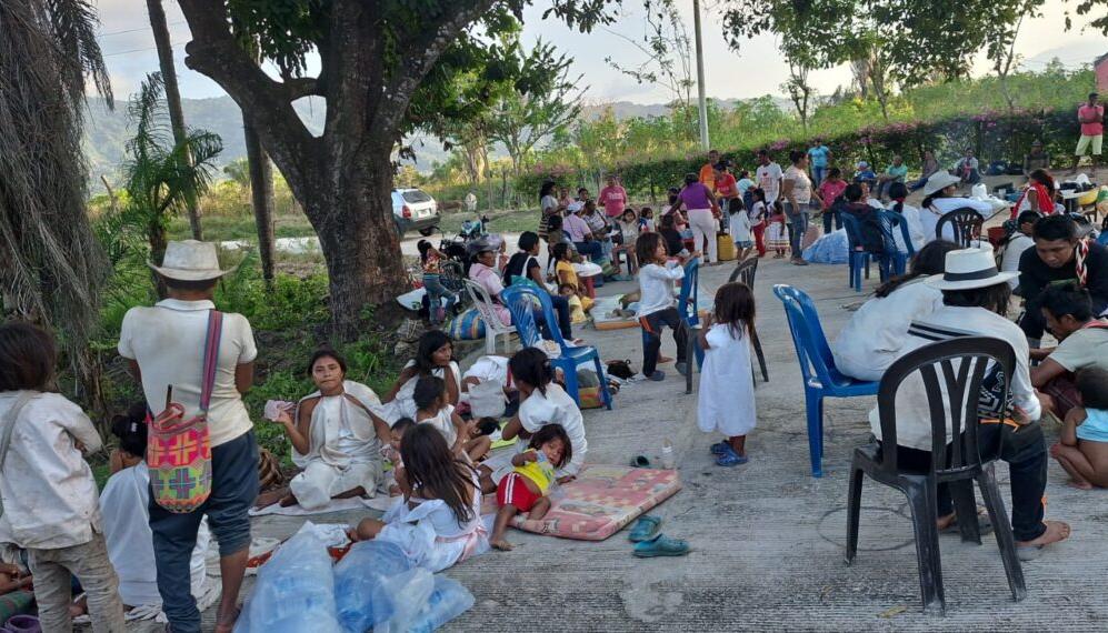 Familias wiwa de la Sierra Nevada que se desplazaron hasta Riohacha