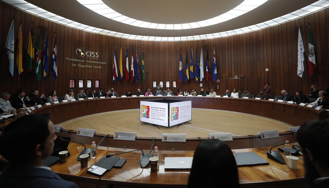 En el sexto ciclo de los diálogos la prioridad es el cese bilateral al fuego. 