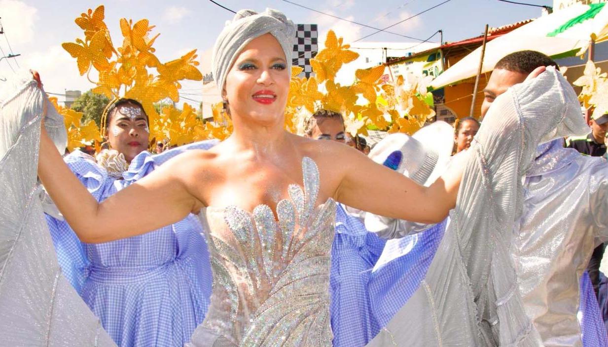 La Primera Dama, Verónica Alcocer.