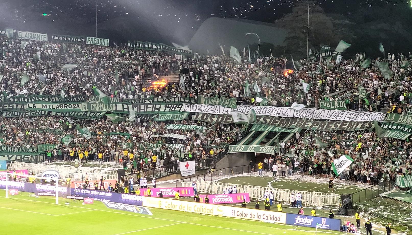 Los actos vandálicos ocurrieron en la tribuna dur del estadio Atanasio Girardot. 
