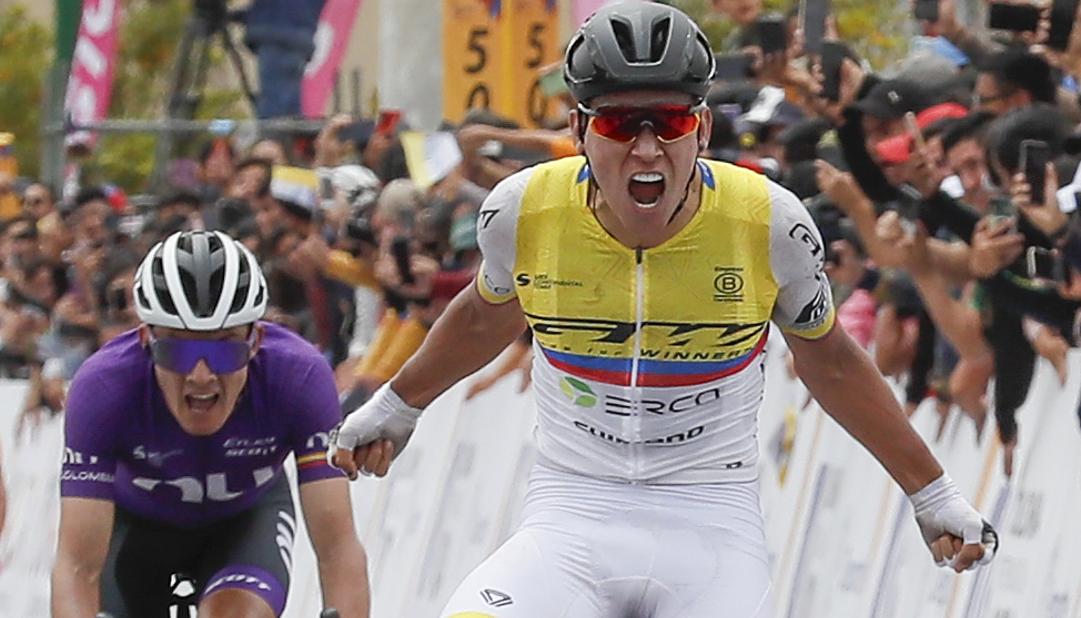 Alejandro Osorio ganó la etapa con final en Tunja. 