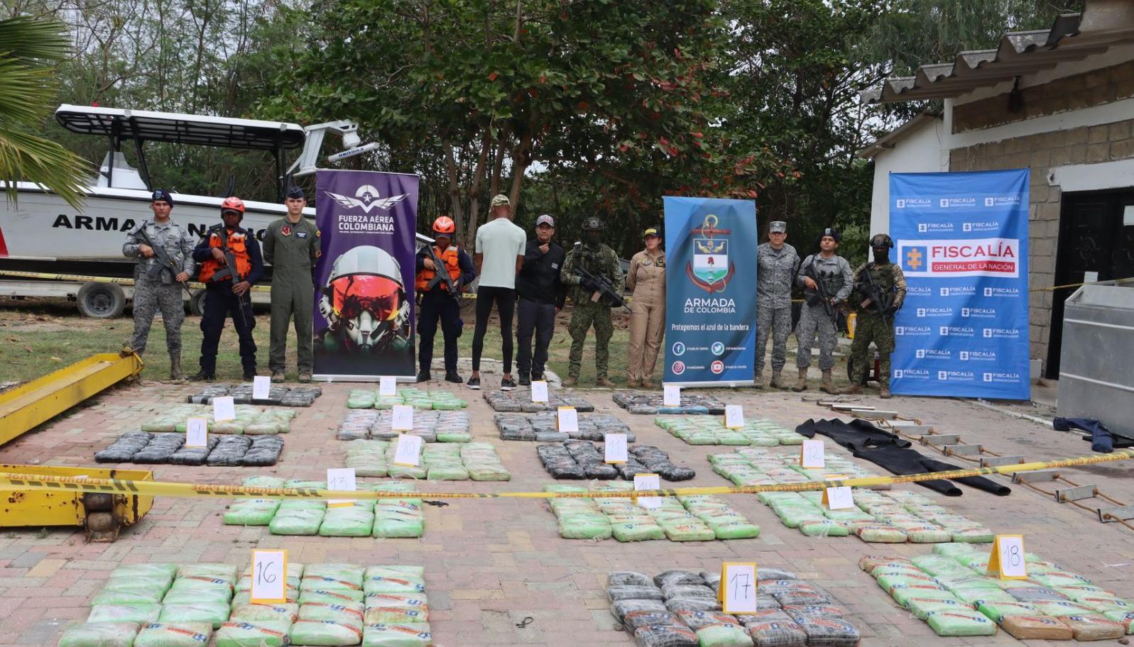 Fue un trabajo entre la Fuerza Aérea y la Armada. 
