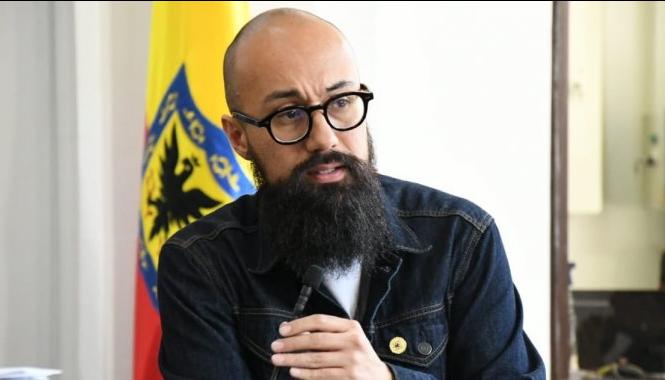 Carlos Carillo.