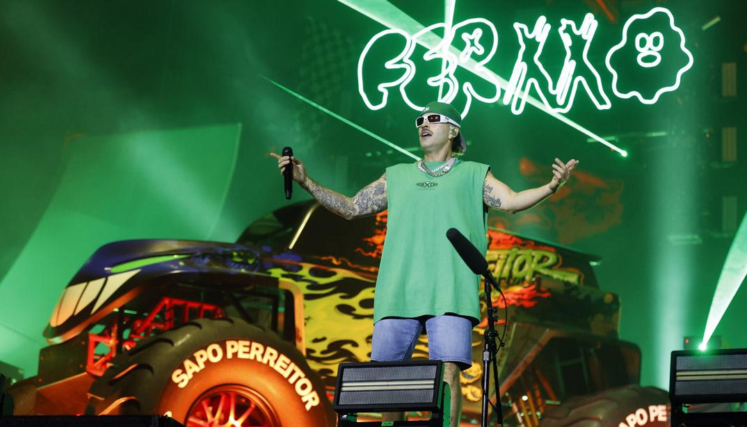 'Luna' y 'Normal' fueron coreados por el público que acompañó a Feid.