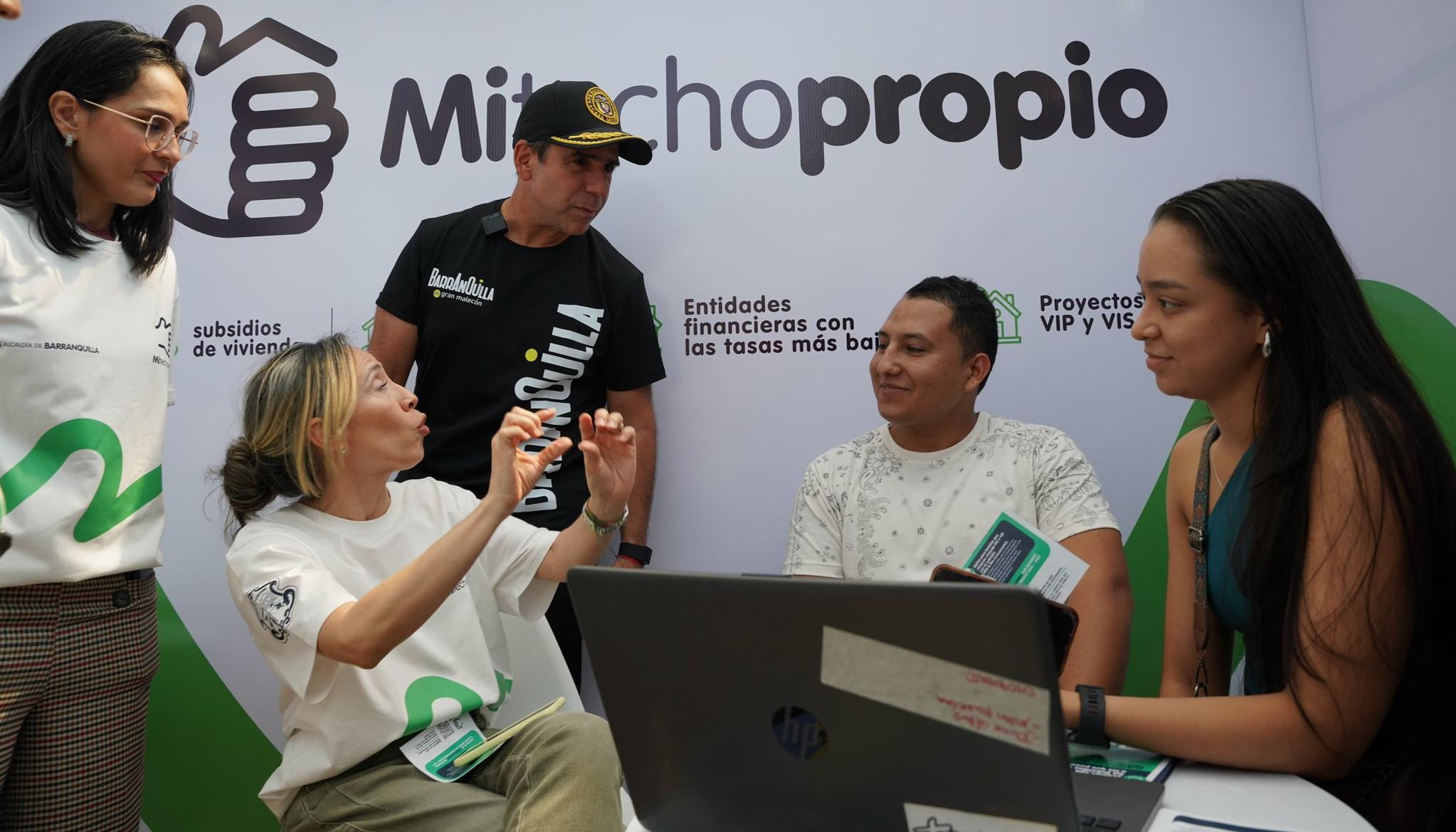 Feria Inmobiliaria en la Plaza de La Paz.