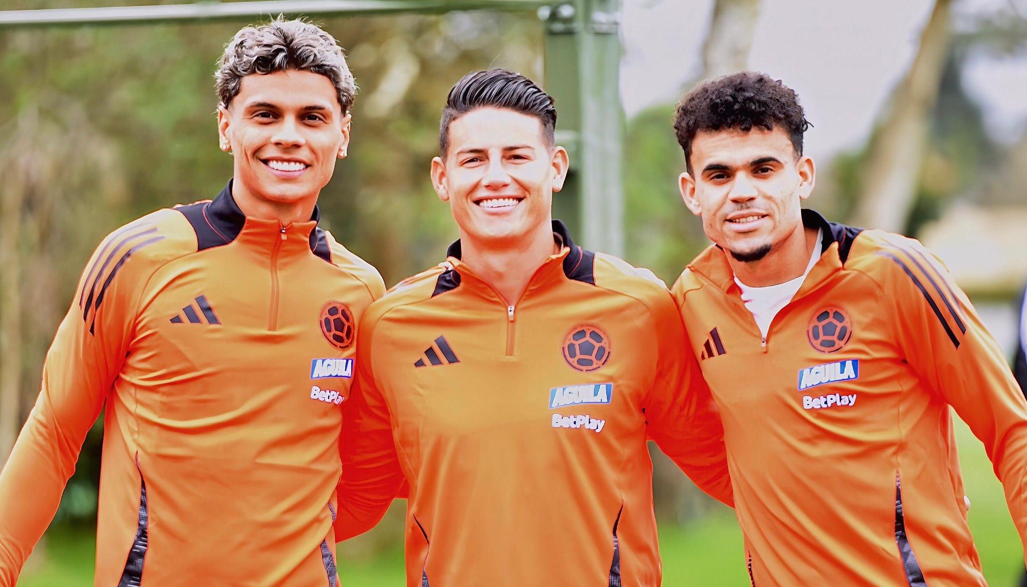Richard Ríos, James Rodríguez y Luis Díaz durante el entrenamiento de este martes. 