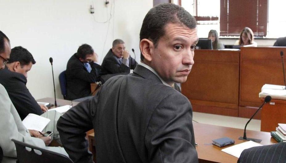 Emilio Tapia. 