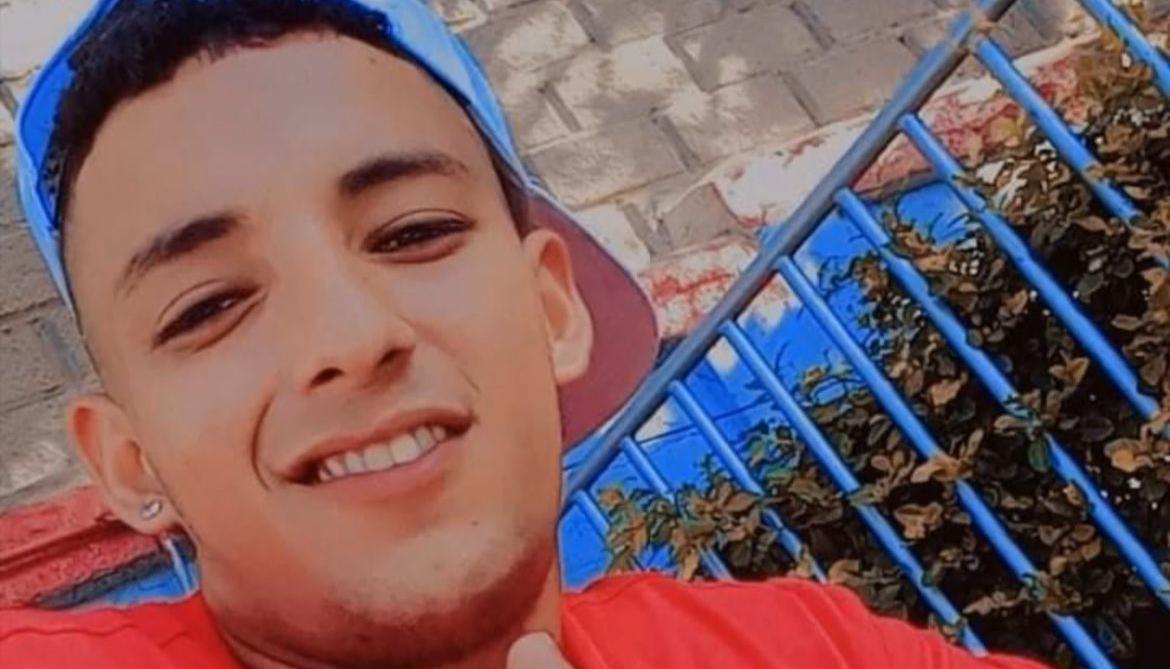 Hernando Junior González Ipuana.