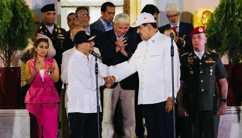 Gustavo Petro y Nicolás Maduro.