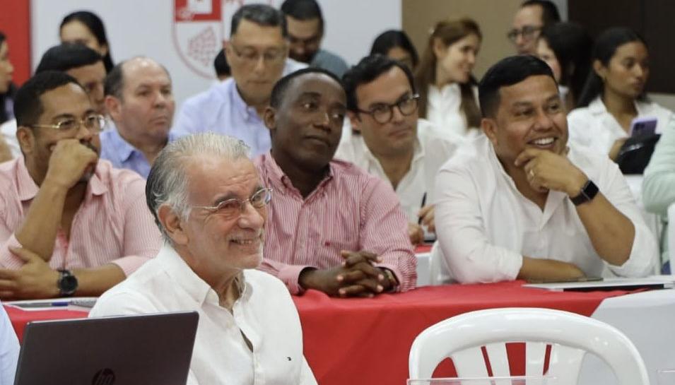 El gobernador Verano en la presentación este lunes de su plan plurianual