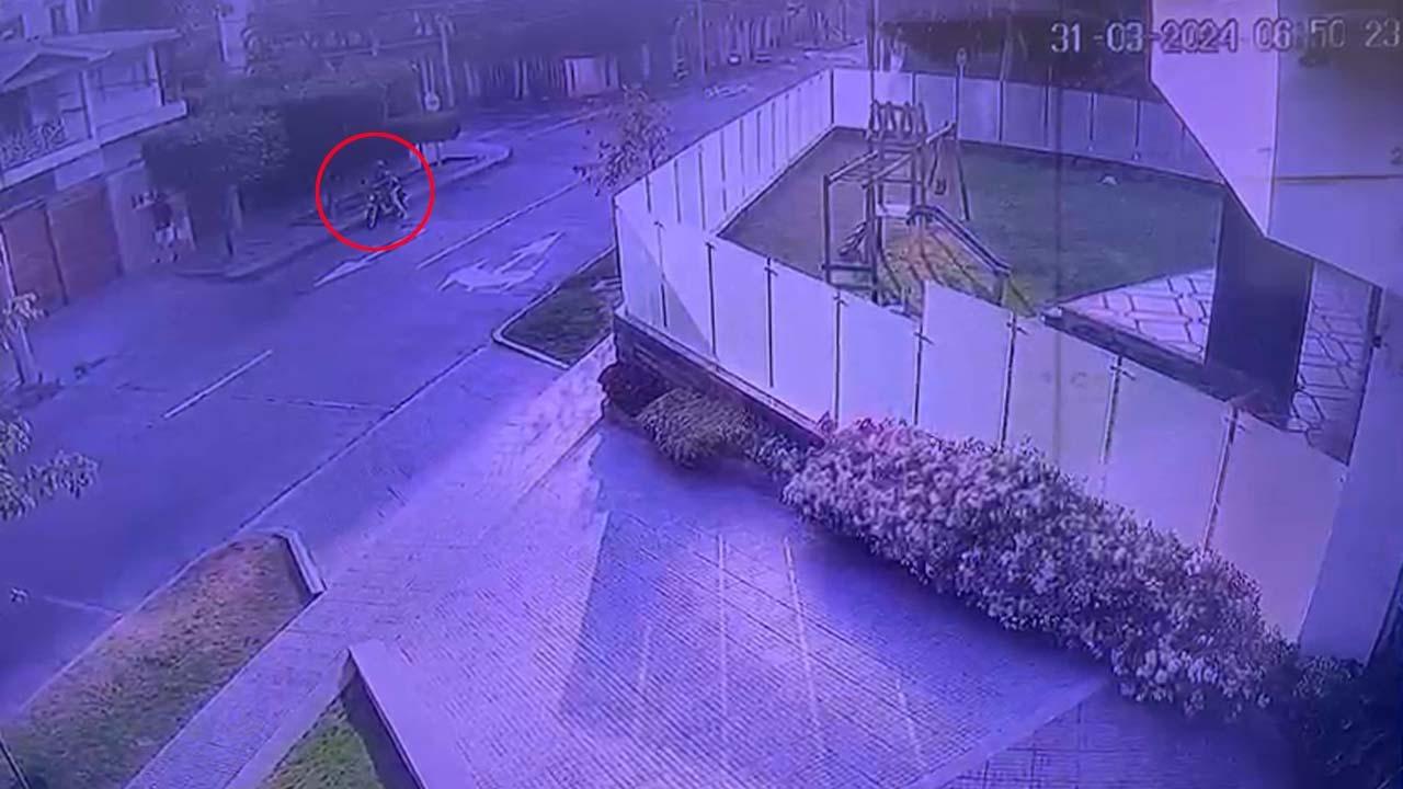 Ocurrió en la carrera 59 con calle 81, frente al Edificio La Rochelle.