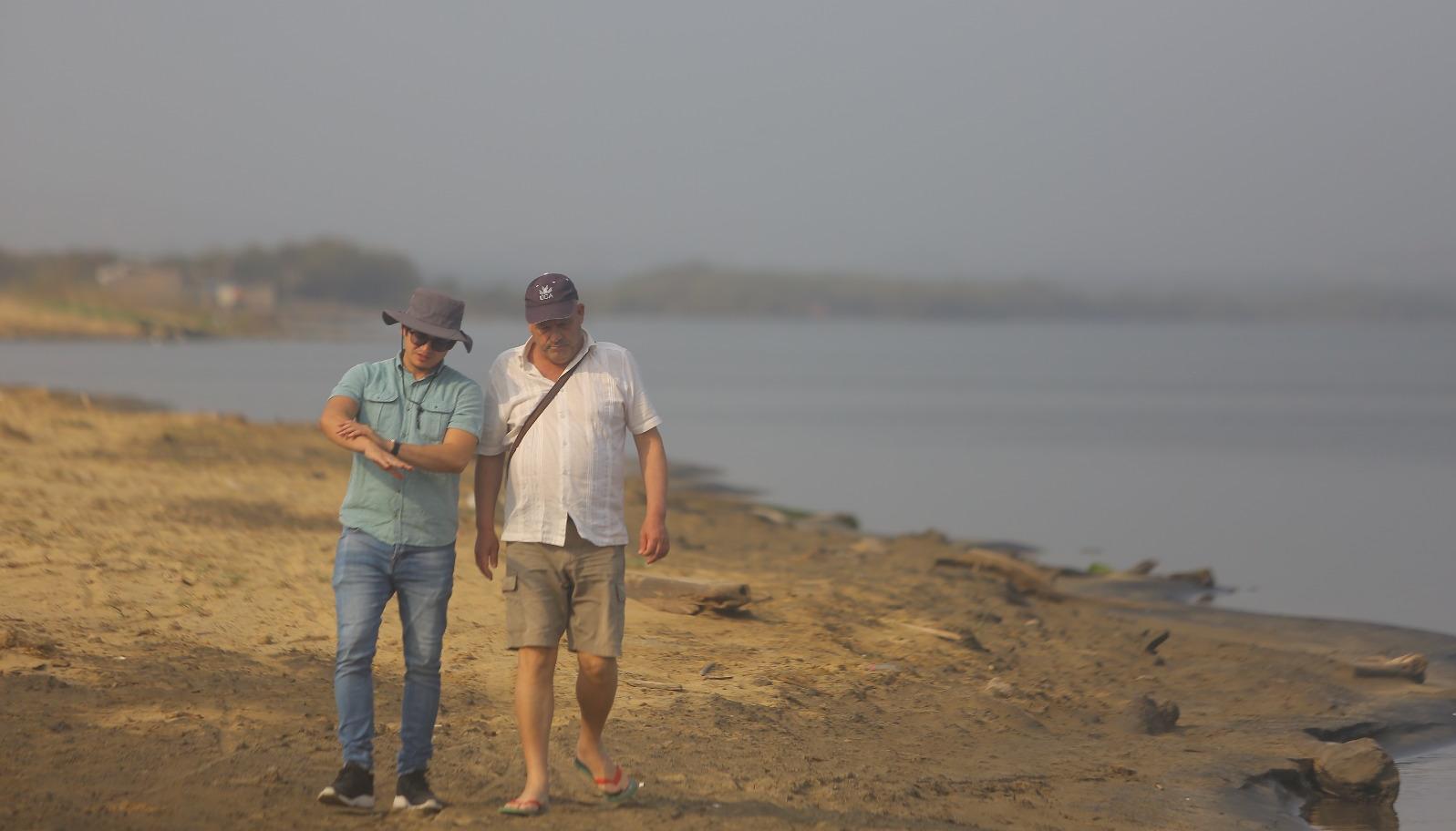Expertos analizaron la calidad de la arena y del agua en las playas de Puerto Mocho