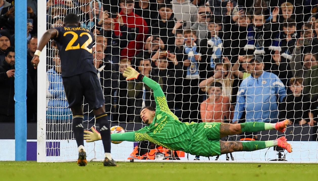 Antonio Rüdiger en el cobro que le dio el pase a las semifinales al Real Madrid.