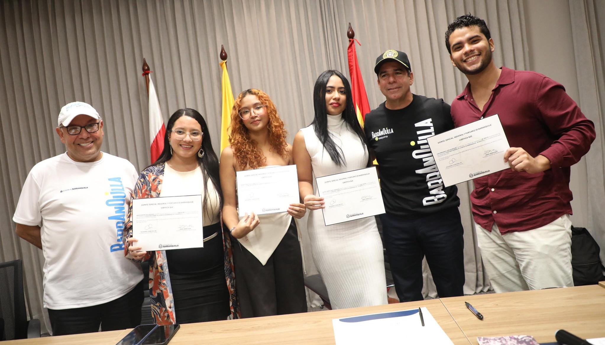 El Alcalde Alex Char y los Consejeros.