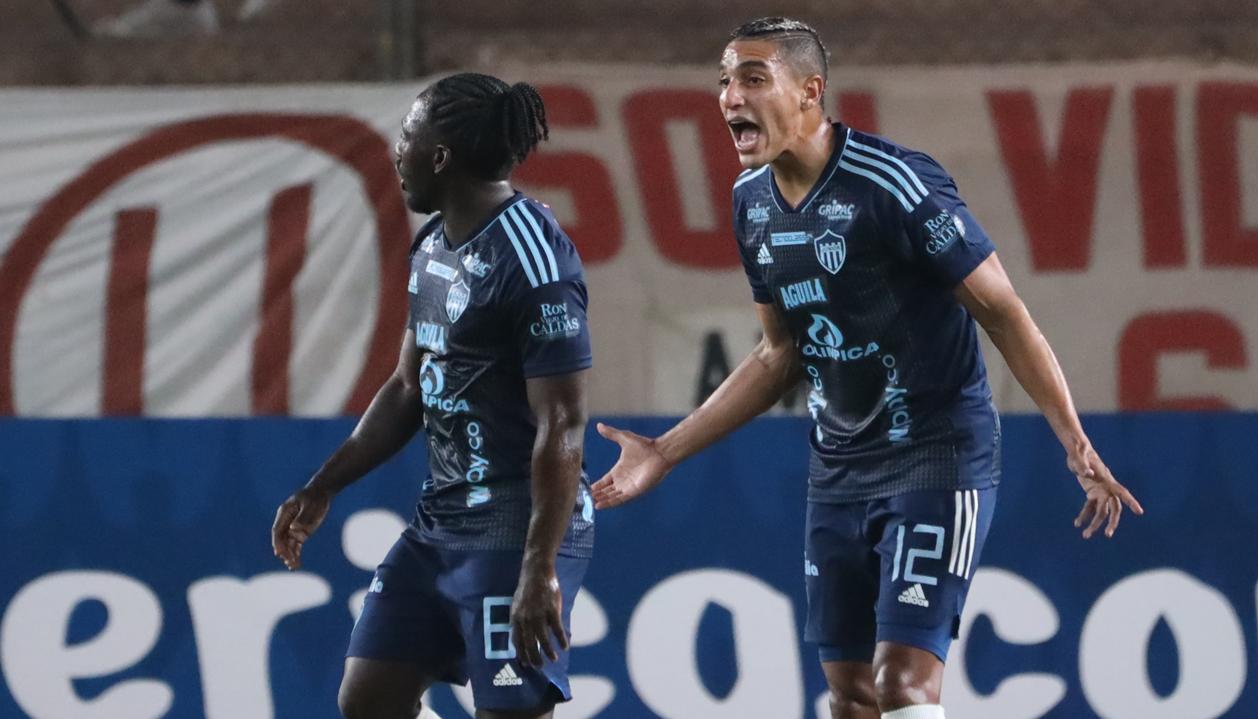 Yimmi Chará y Gabriel Fuentes serían inicialistas con Junior ante Bucaramanga. 