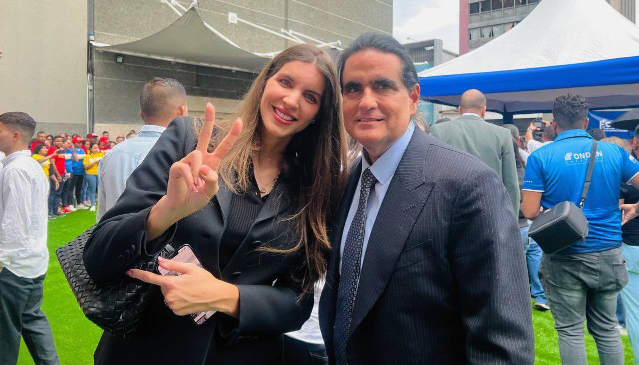Camila Fabri y Alex Saab.