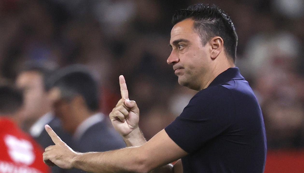 El técnico Xavi Hernández.