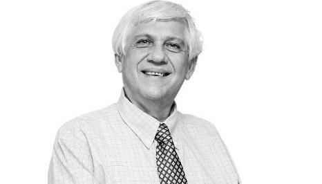 Ricardo Manzur. 