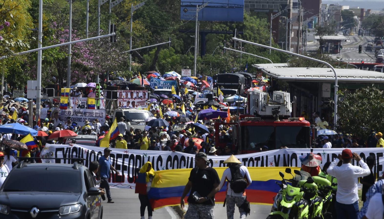 Así luce la marcha en Barranquilla por la Murillo.