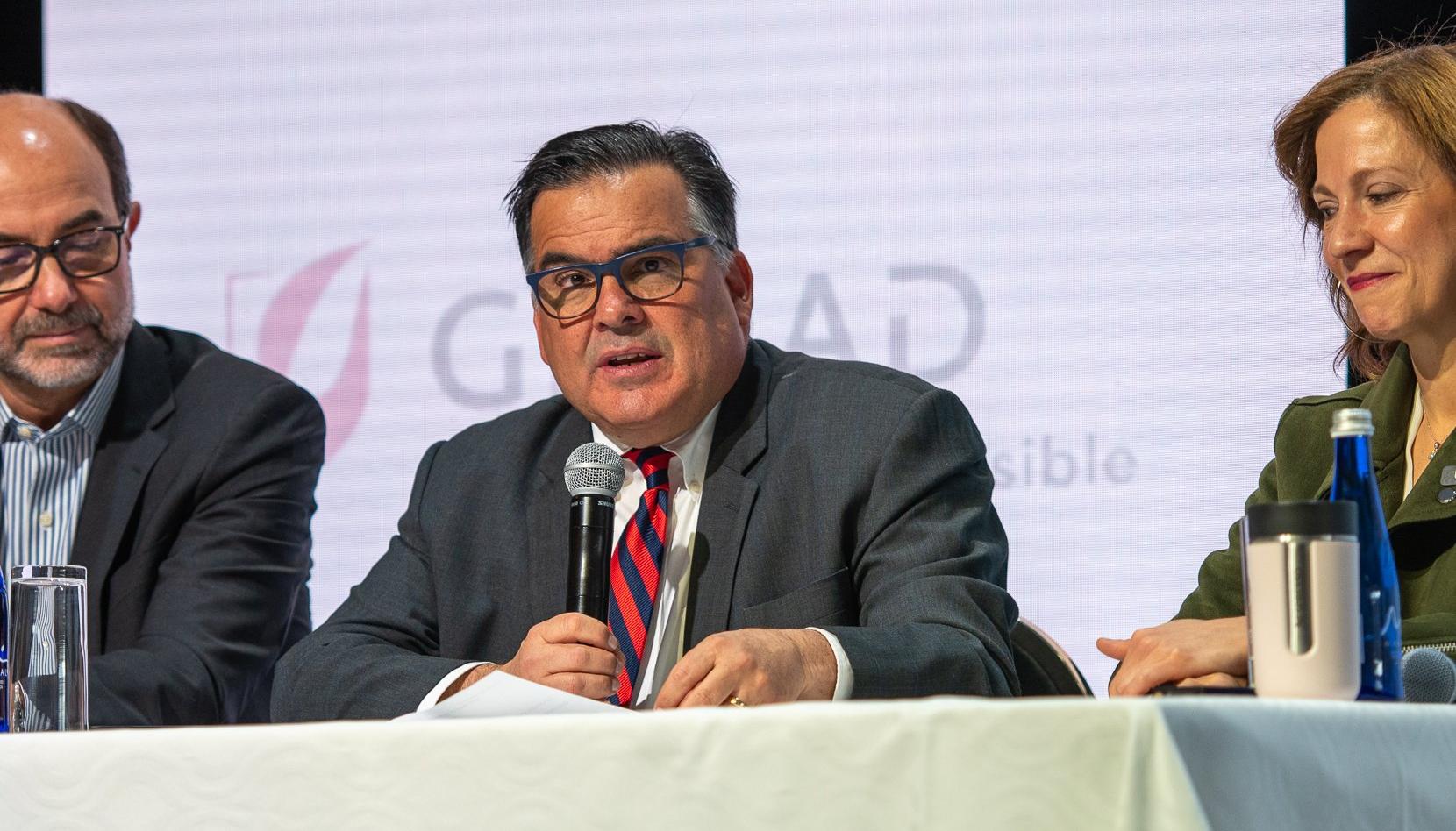 Francisco Palmeiri, embajador de Estados Unidos.