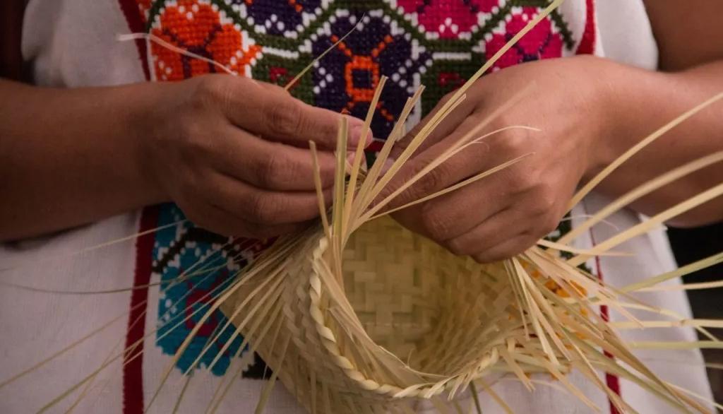 Referencia mujer indígena.