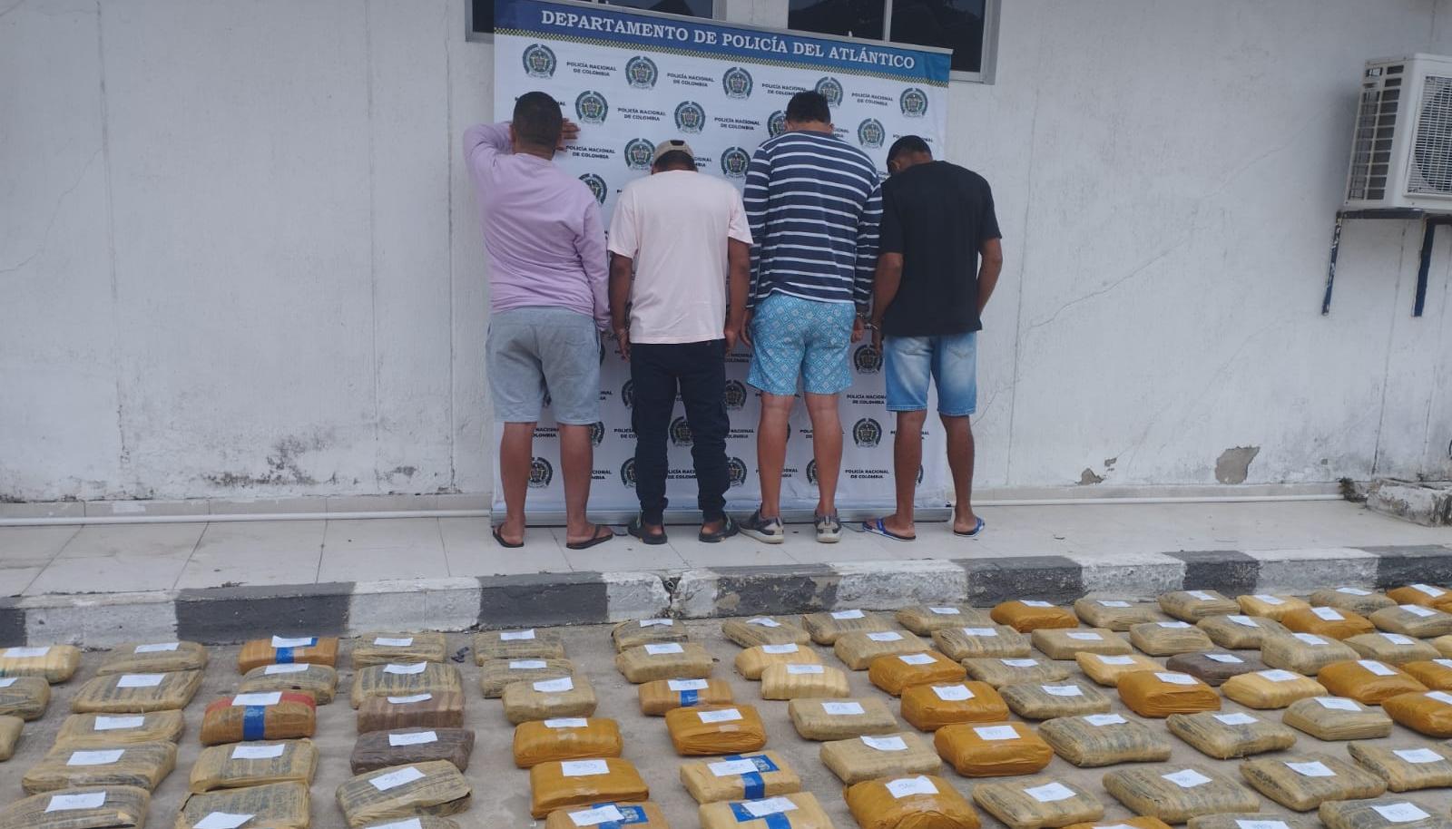 Incautaron 798 kilos de marihuana y 21 de base de coca.