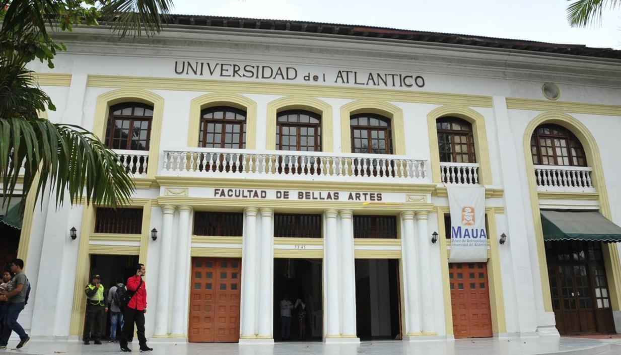 Fachada de Bellas Artes.