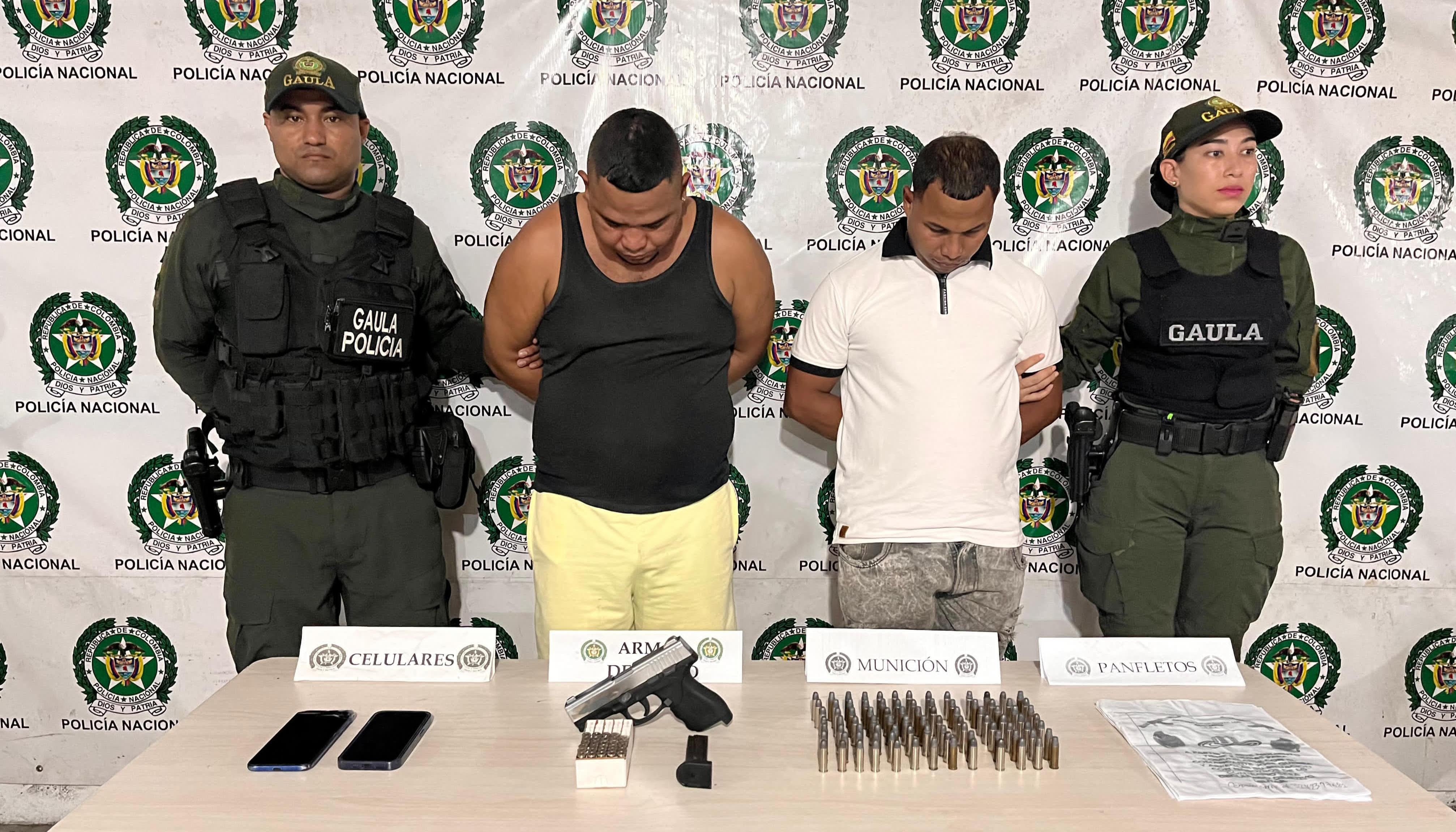 Armando Bulloso Fernández y Jonathan Camacho Guerrero. 