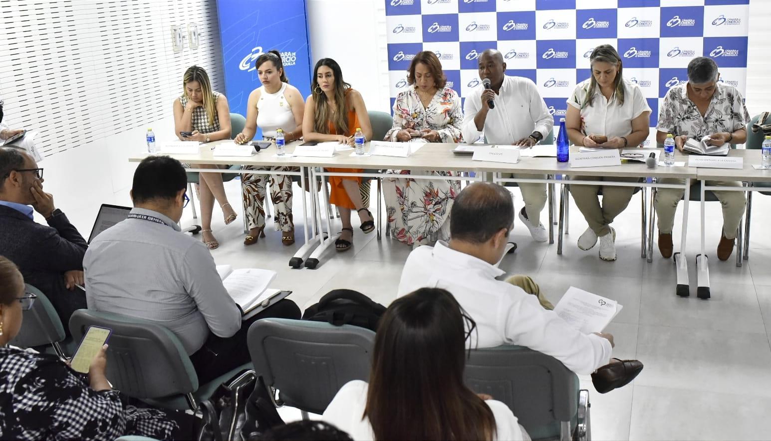 Sesión de la Comisión Primera de la Cámara de Representantes en Barranquilla.