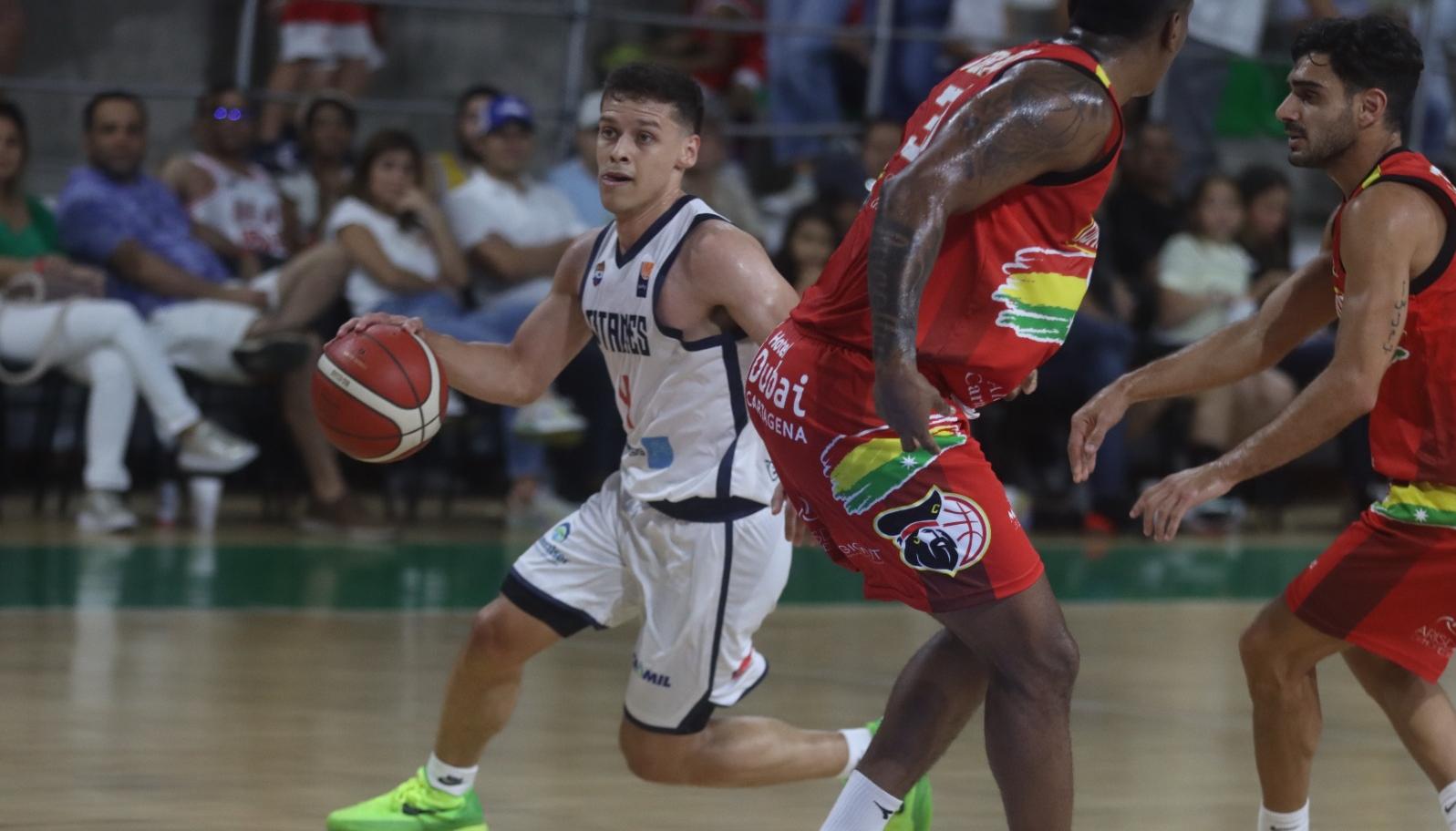 Hansel Atencia volvió a ser el jugador más destacado de Titanes. 