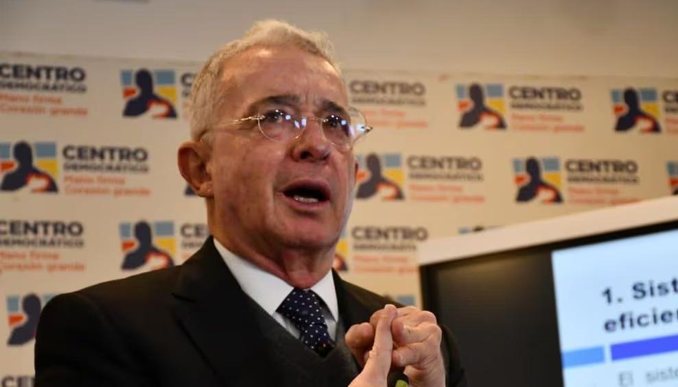 Álvaro Uribe, expresidente de Colombia.