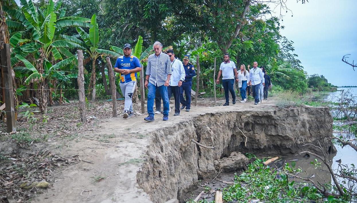 El gobernador Verano visitó la vereda de Caimital.