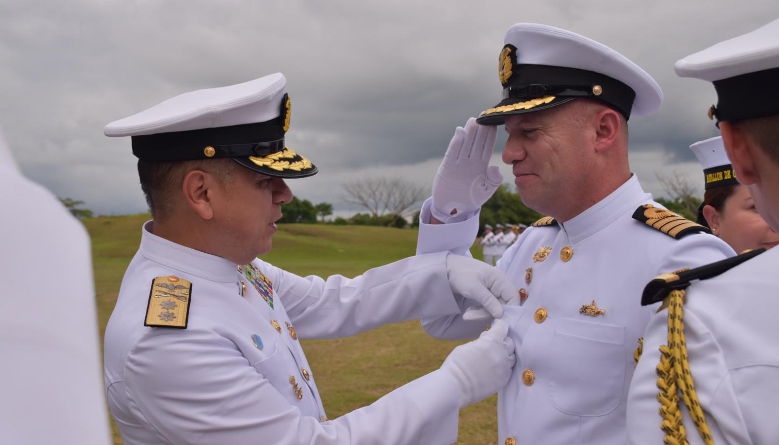 El coronel de I.M. Orlando Antonio Alarcón López y  coronel de I.M. Nelson Albeiro Cano Holguín.