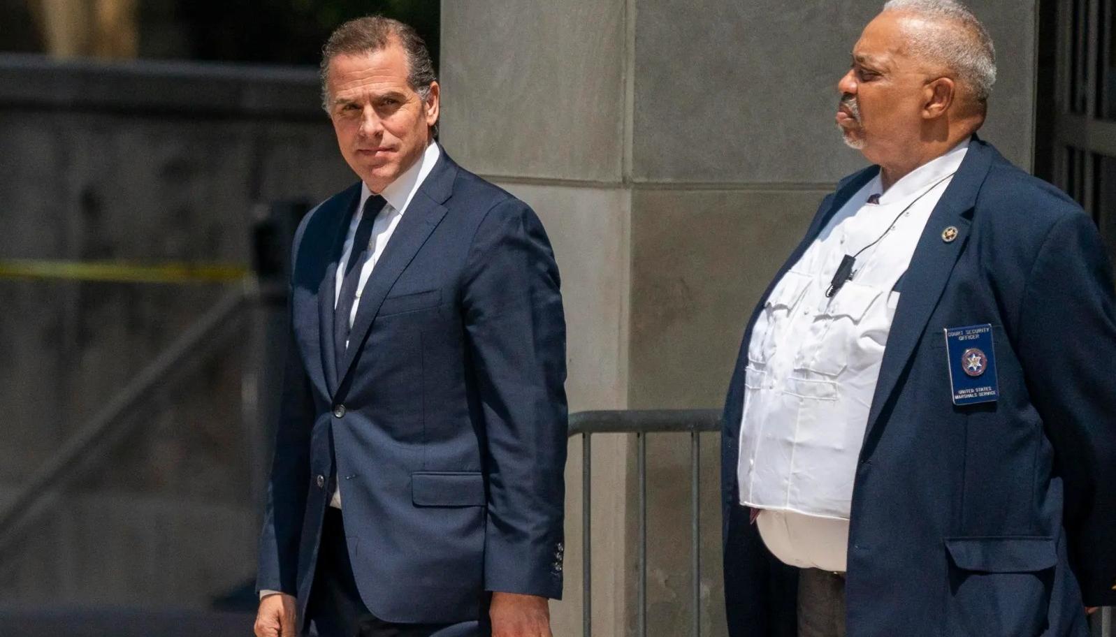 Hunter Biden (izquierda).