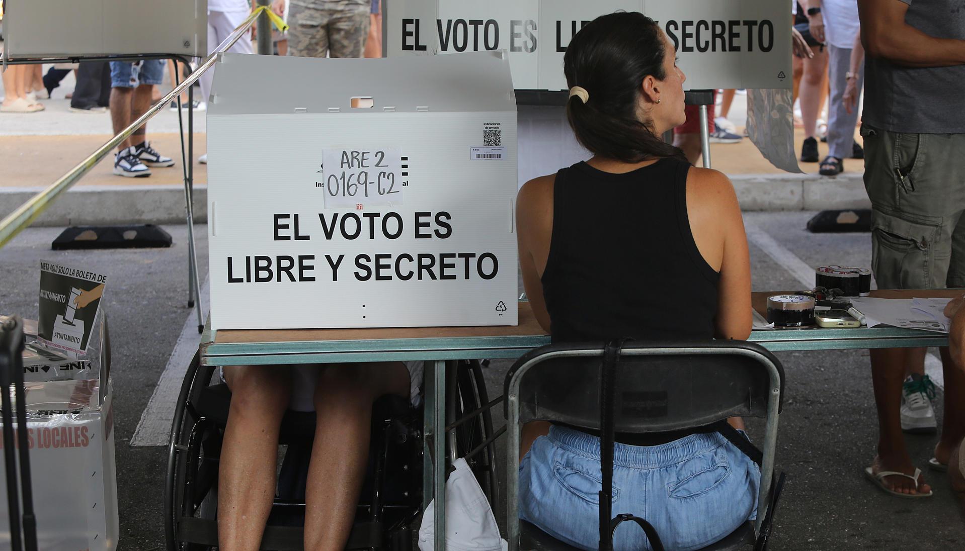Las elecciones cierran a las 18:00 (hora local).