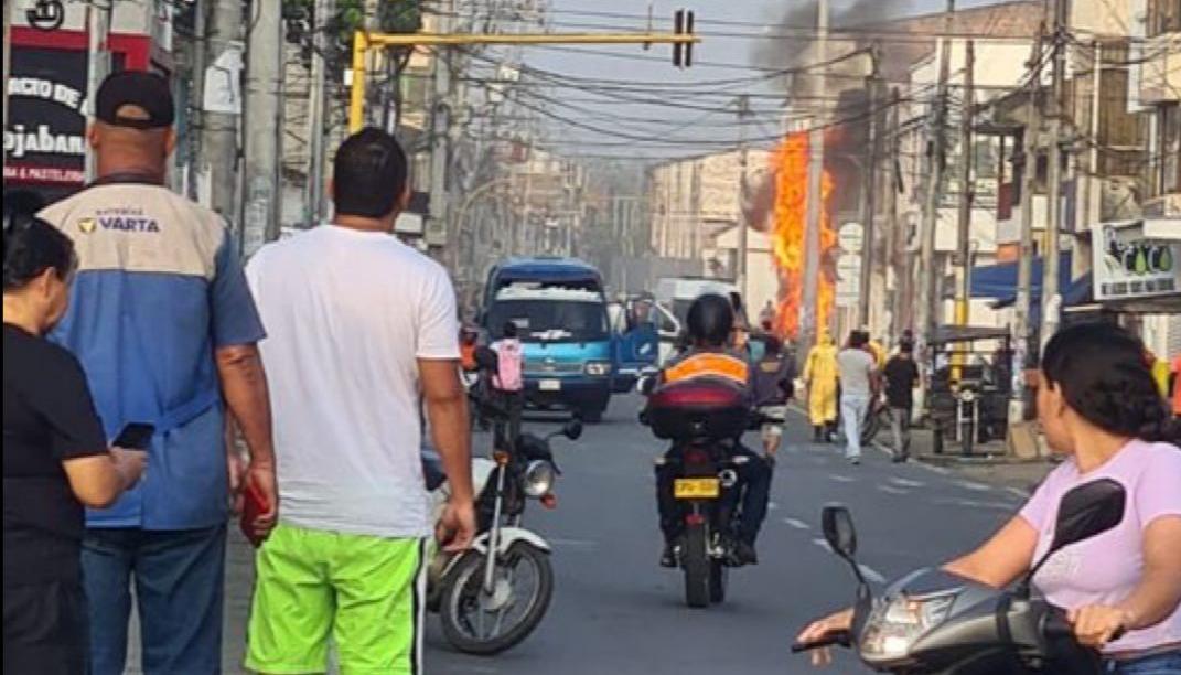 Momentos después de la explosión en Jamundí.
