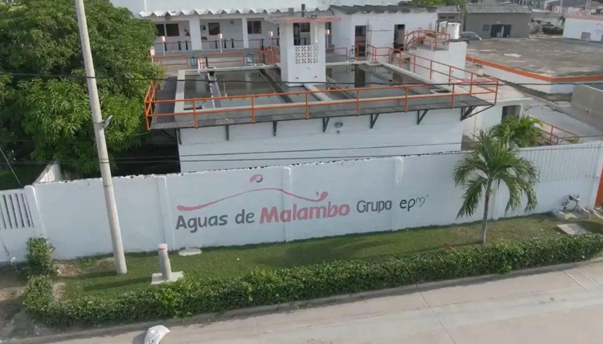 Oficina de atención al cliente, ubicada en la carrera 7A # 10 - 27.