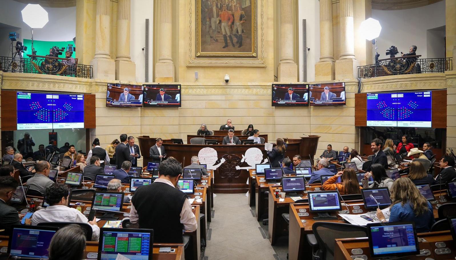 El actual periodo legislativo termina el 20 de junio.