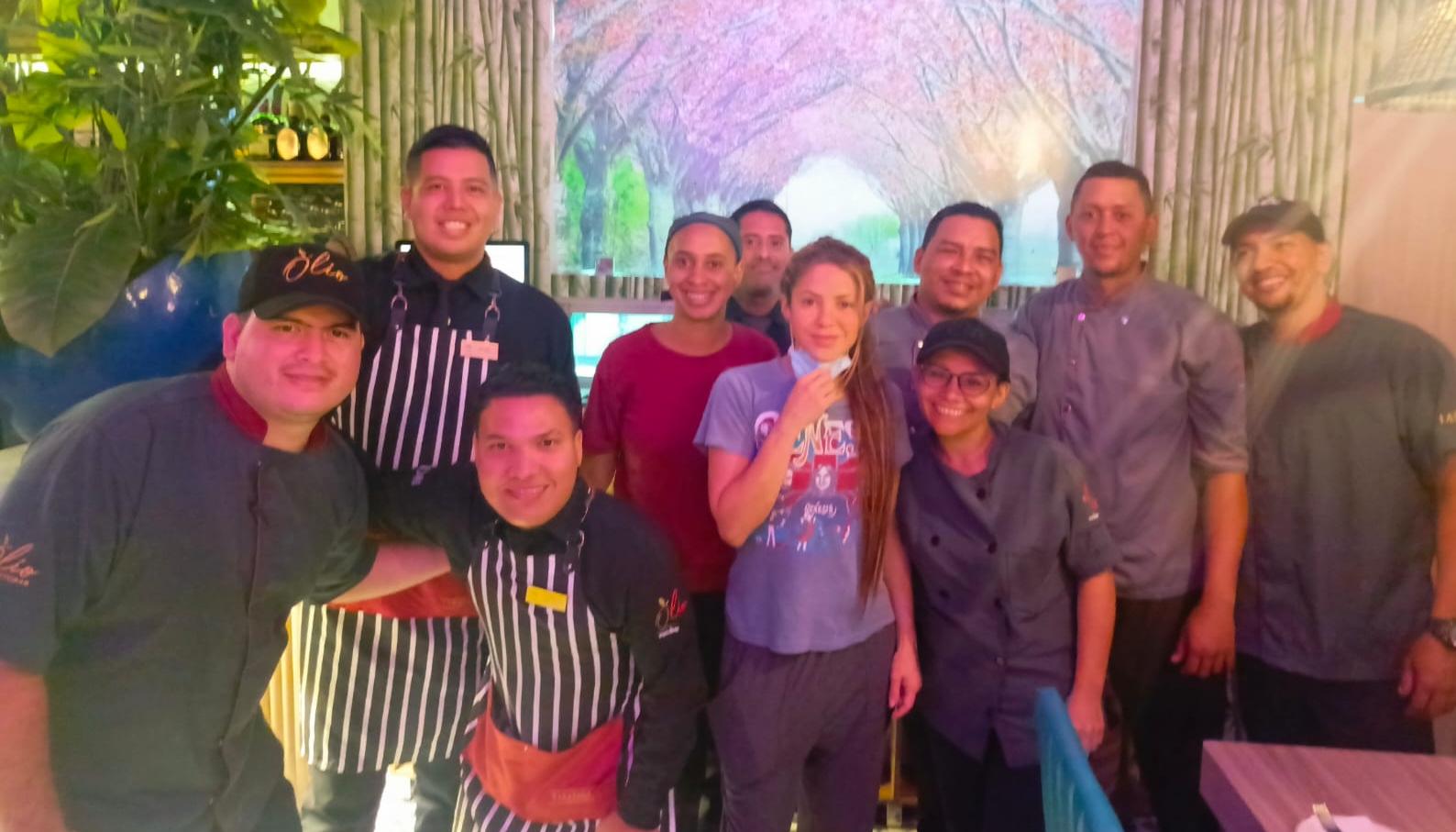 Shakira en restaurante de Barranquilla.