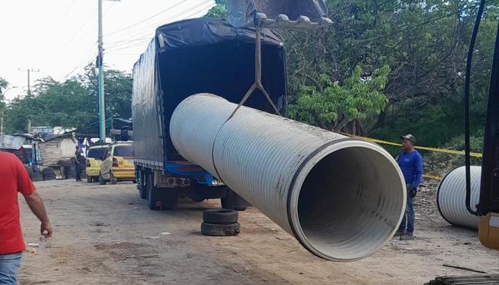 Triple A ha trasladado implementos para la obra.