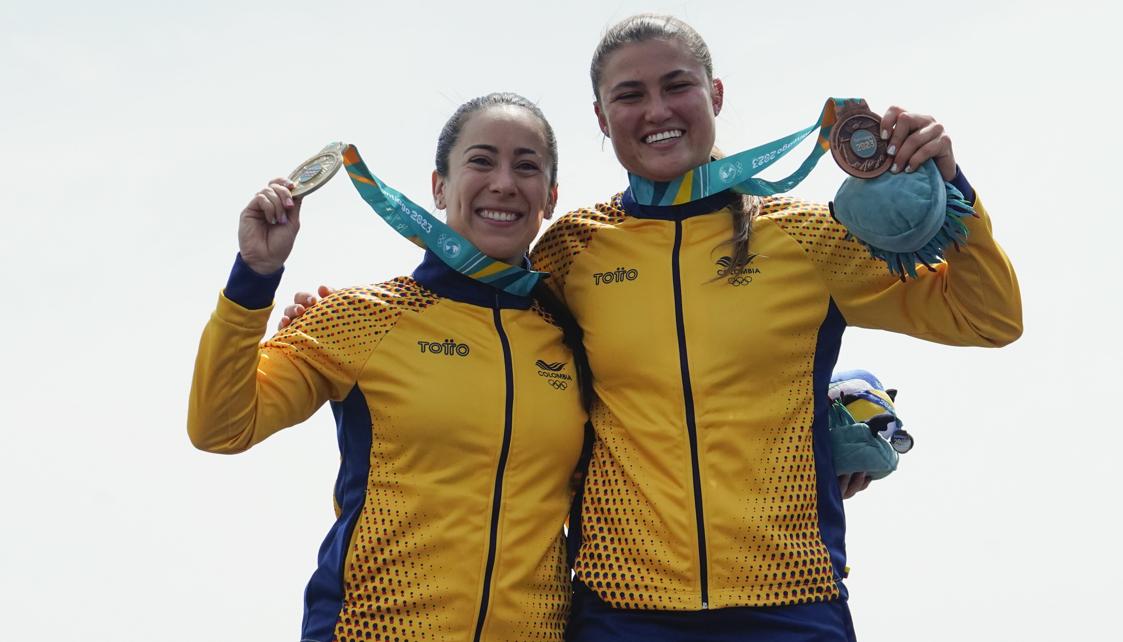 Mariana Pajón y Gabriela Bolle, representantes de Colombia en el BMX de los Juegos Olímpicos de París.