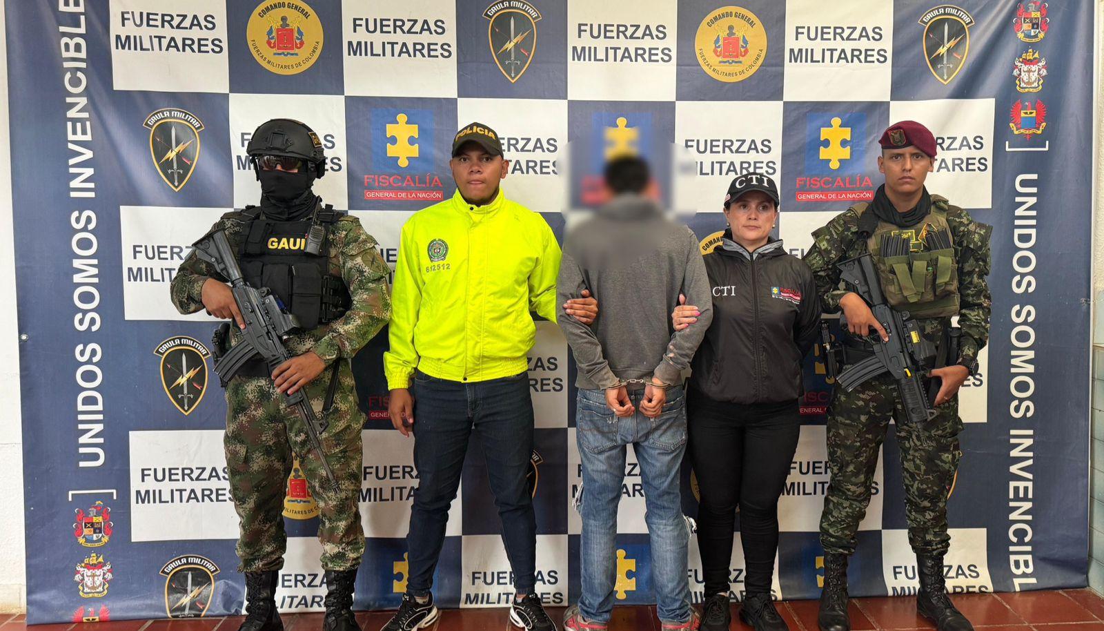 Alias 'Marlon' minutos después de su captura en el Meta